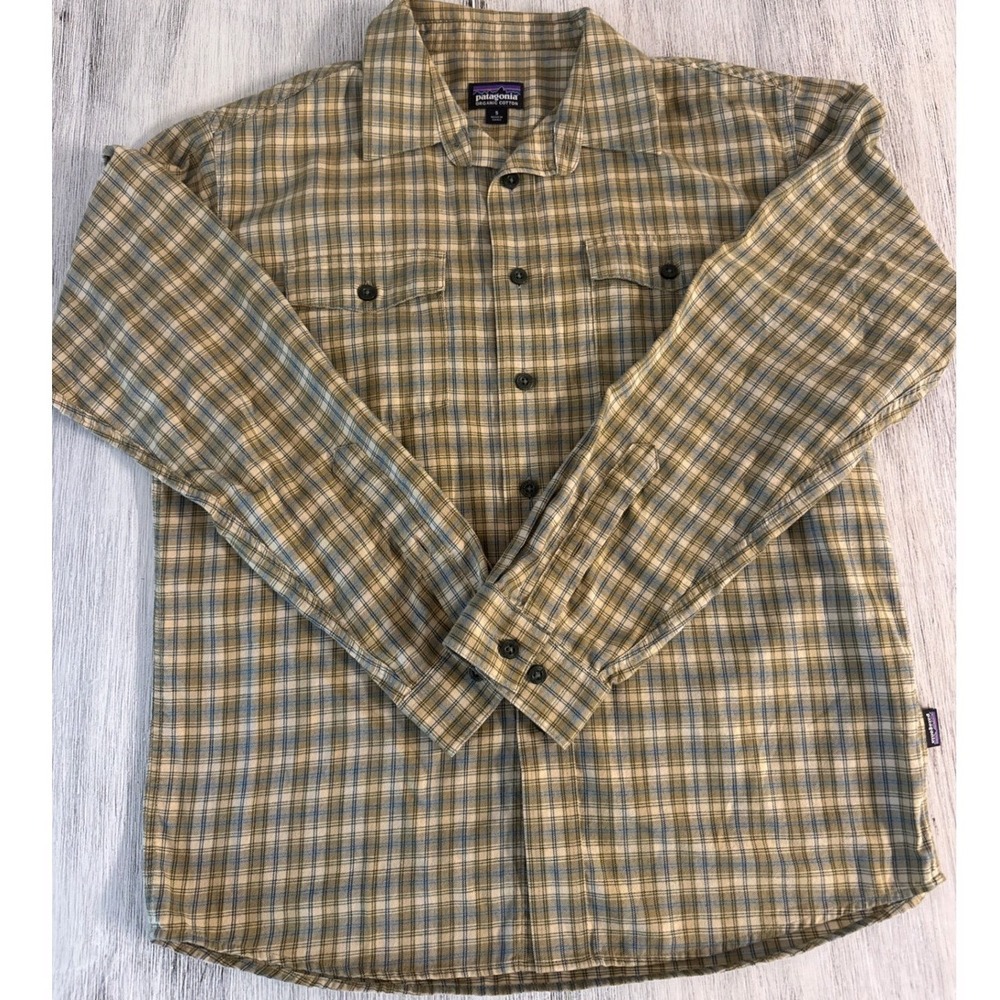 Patagonia Mens Organic Cotton Plaid Button Down Shirt Tan Blue Green Small